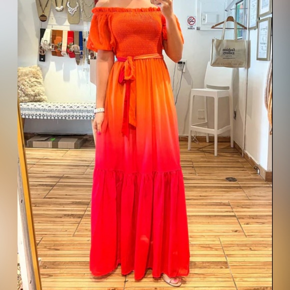 Flying Tomato Dresses & Skirts - NEW Flying Tomato ombré orange and pink/red maxi dress size large